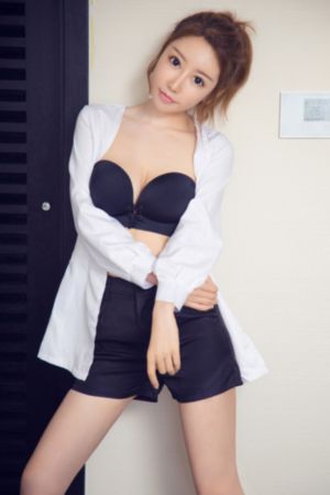 厨房里边做饭边躁hd在线