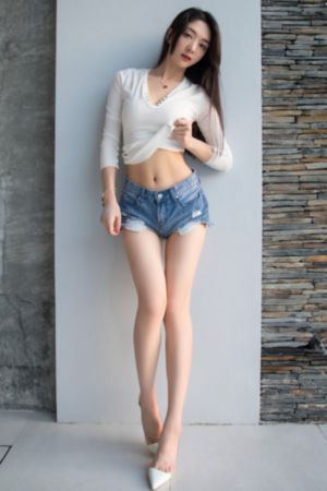 吃胸抓奶摸下面的视频