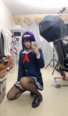 局长揉着秘书的乳h文