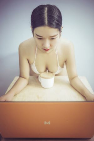 守护猫娘绯鞠