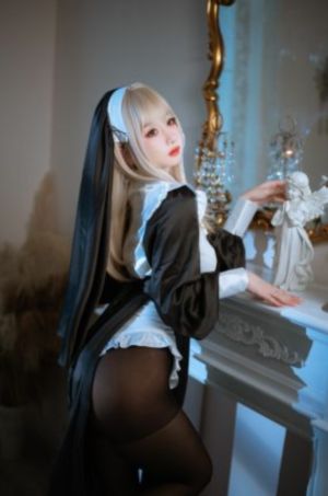 淑芬两腿间又痒又疼的原因