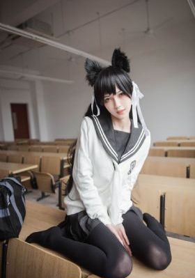 处女朱莉