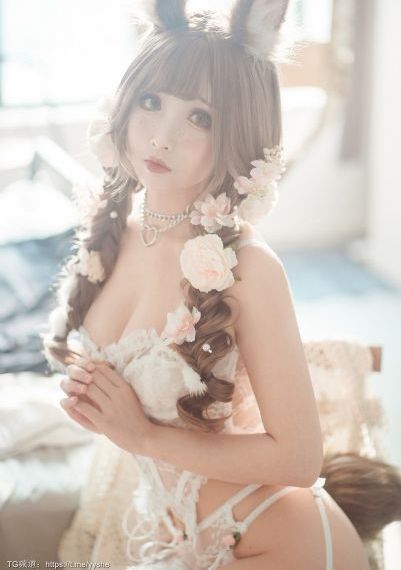 女大学生在线