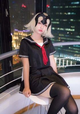 碰超在线